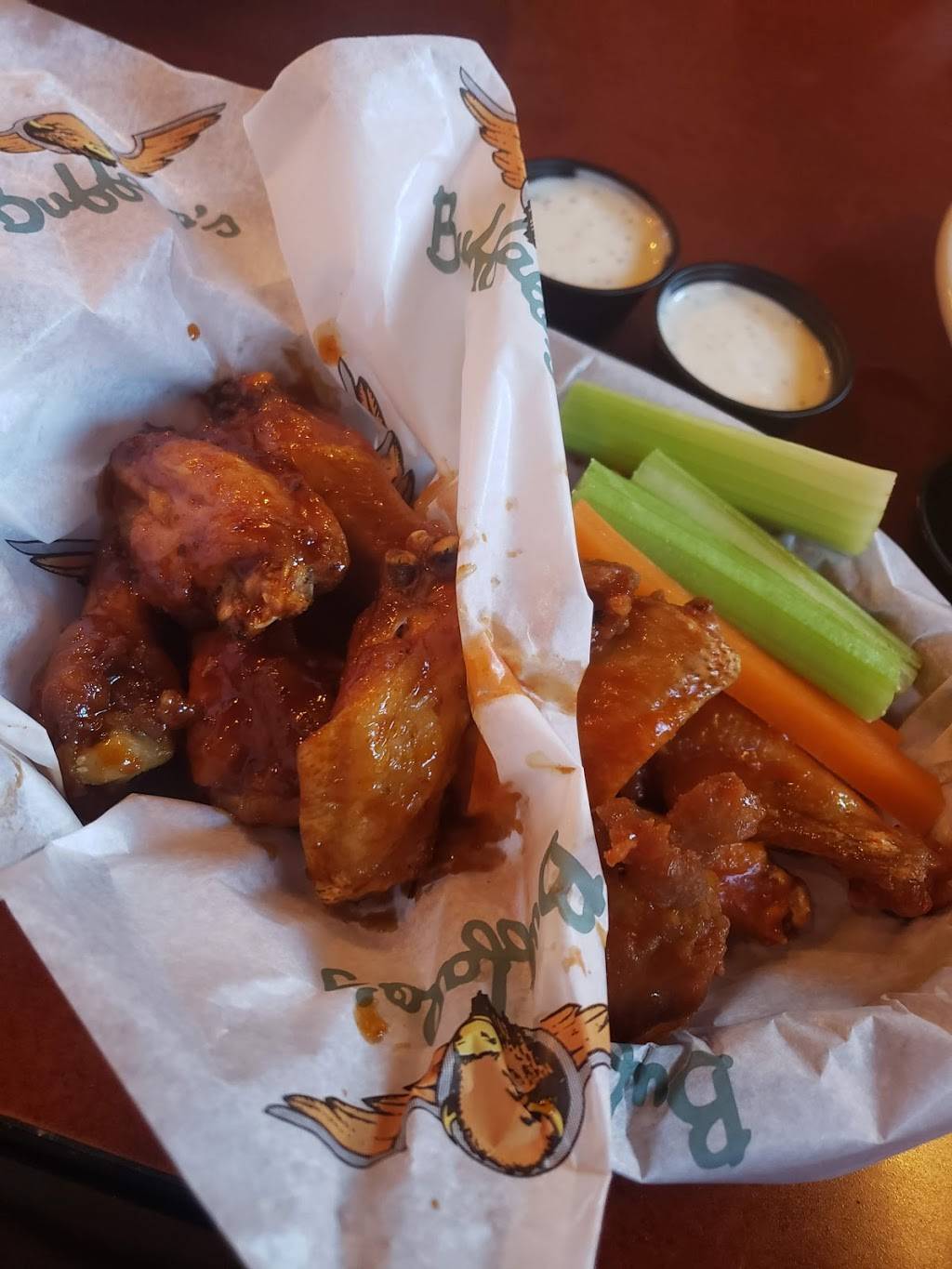 Buffalos | restaurant | 5380 Wendy Bagwell Pkwy, Hiram, GA 30141, USA | 7704392831 OR +1 770-439-2831