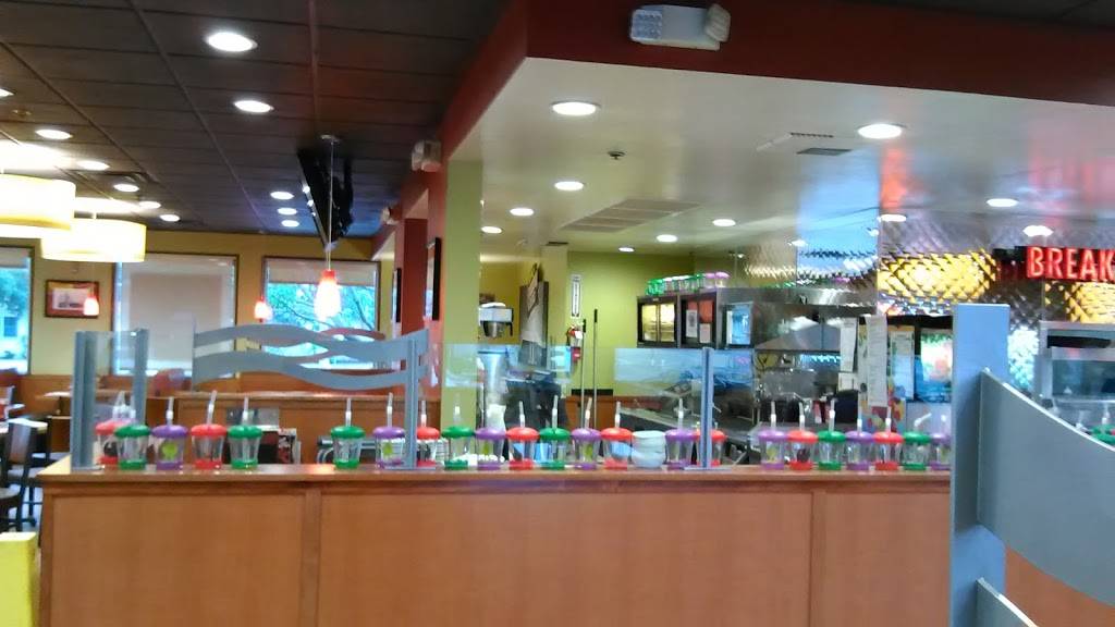 Dennys | restaurant | 2860 N Bellflower Blvd, Long Beach, CA 90815, USA | 5624292000 OR +1 562-429-2000