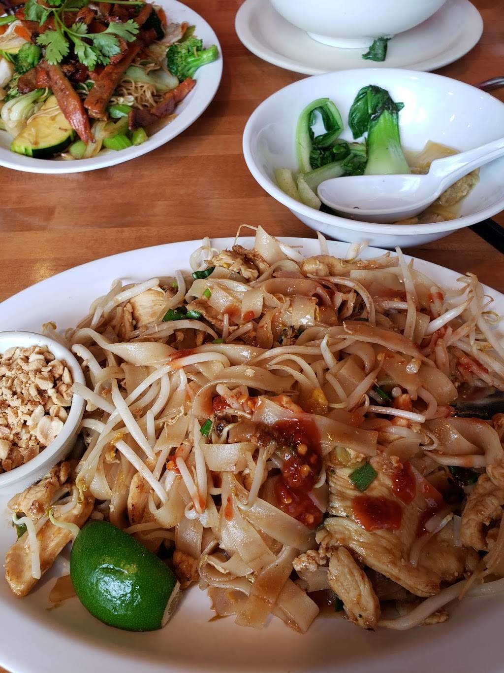 Basil Leaf Vietnamese Restaurant | restaurant | 1225 Eubank Blvd NE, Albuquerque, NM 87112, USA | 5053232594 OR +1 505-323-2594