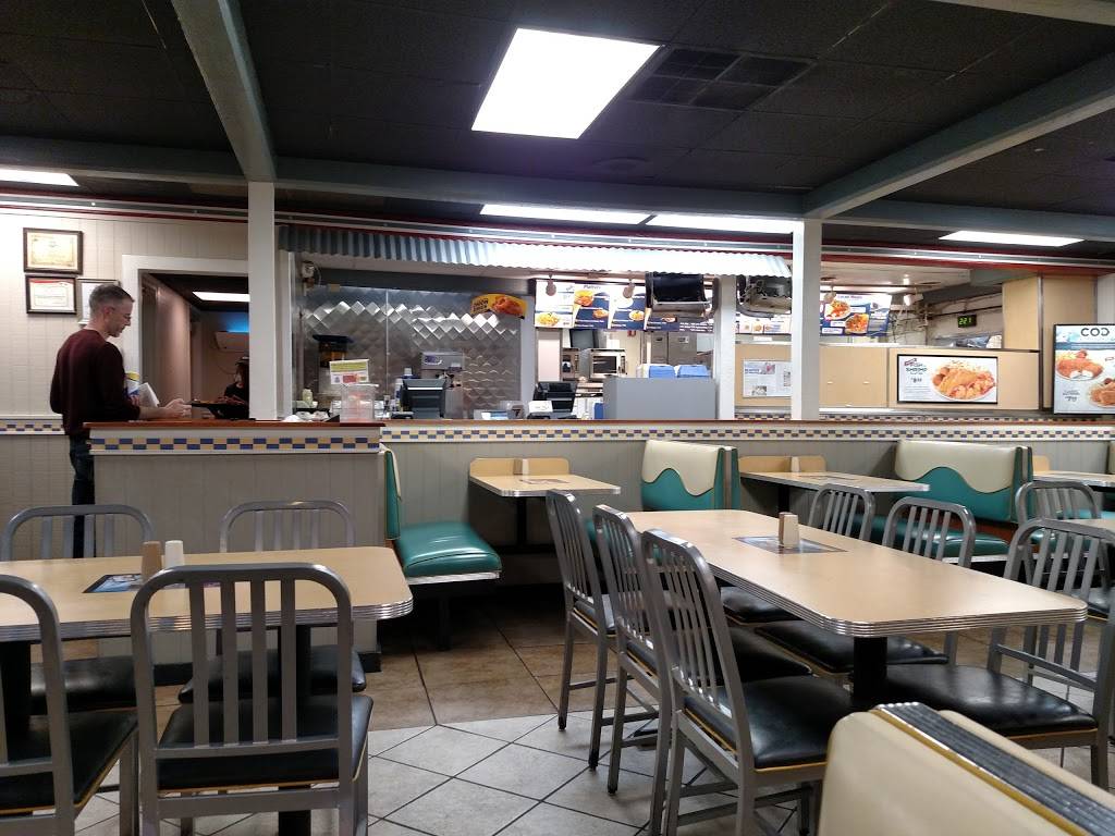 Long John Silvers | restaurant | 2206 E Laburnum Ave, Richmond, VA 23222, USA | 8043219292 OR +1 804-321-9292