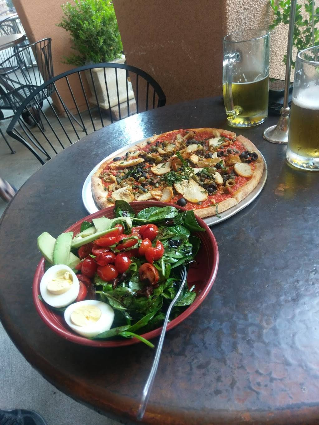 Custom Pie | restaurant | 6593 Collins Dr d6, Moorpark, CA 93021, USA | 8052225739 OR +1 805-222-5739