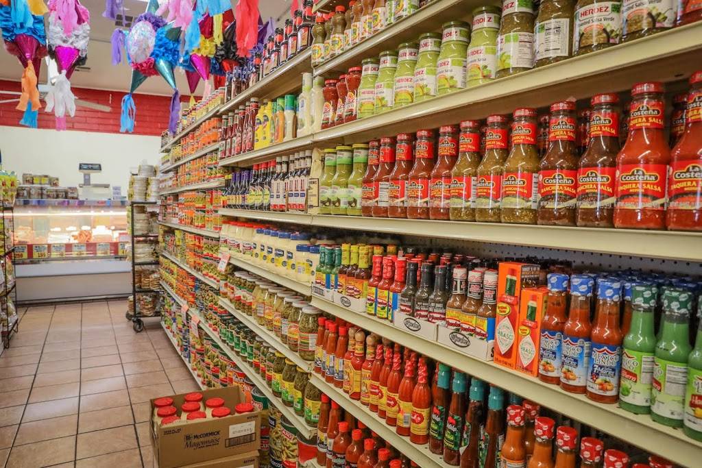 El Toro Market | restaurant | 812 W F St, Oakdale, CA 95361, USA | 2098459910 OR +1 209-845-9910