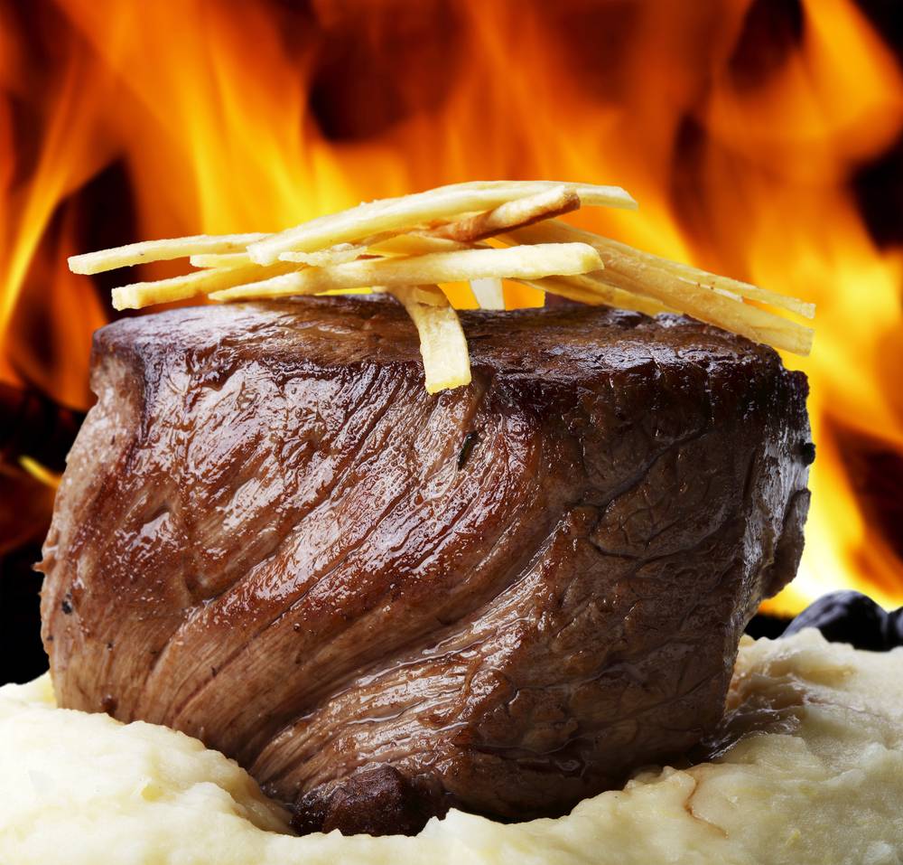 Blinkers Beachside Steakhouse and Lounge | restaurant | 476 Mandalay Ave, Clearwater Beach, FL 33767, USA | 7277541757 OR +1 727-754-1757