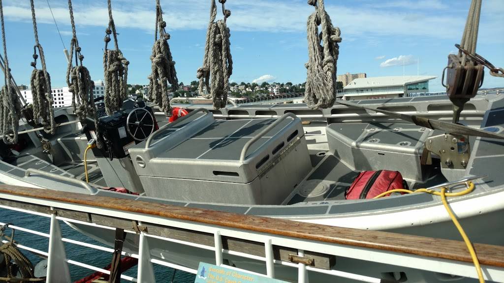 Visit Portland | shopping mall | 14 Ocean Gateway Pier, Portland, ME 04101, USA | 2077725800 OR +1 207-772-5800