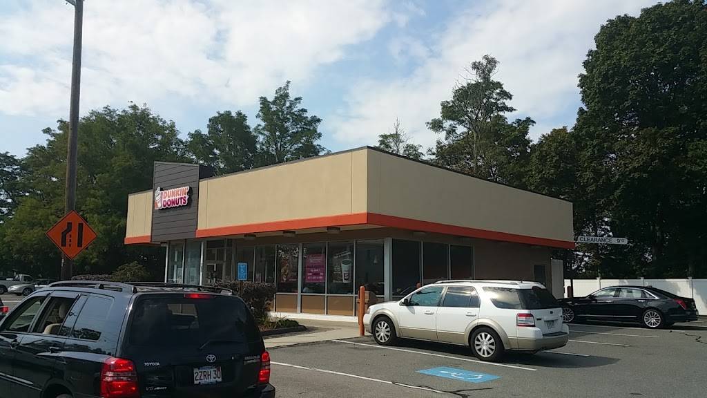 Dunkin | bakery | 162-180 Bridge St, Weymouth, MA 02191, USA | 7813353860 OR +1 781-335-3860