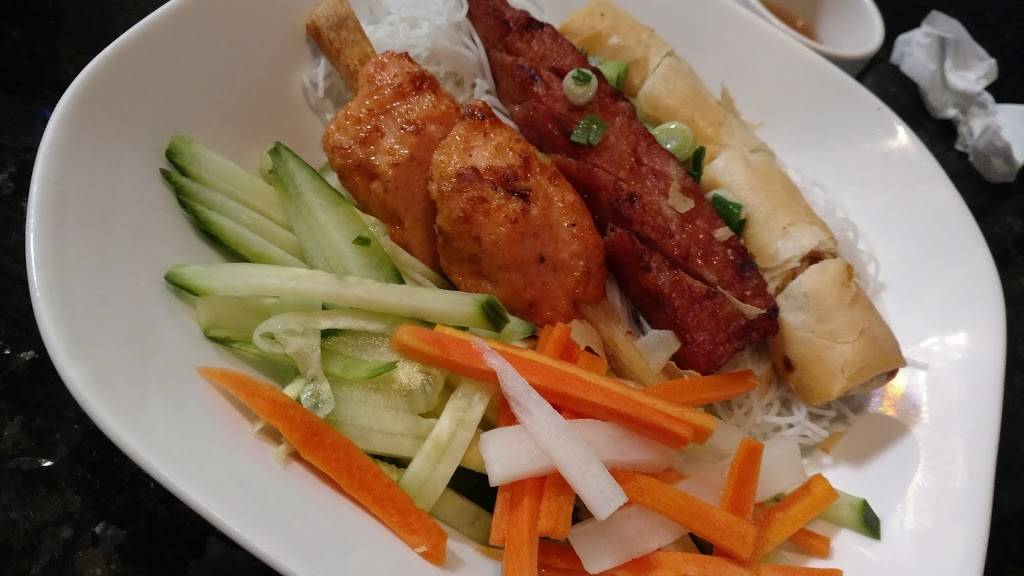 Pho Nhi | restaurant | 4002 Sheppard Ave E, Scarborough, ON M1S 4R5, Canada | 4163358689 OR +1 416-335-8689