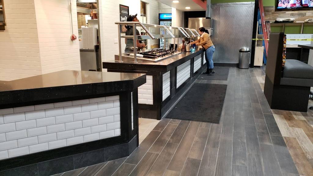 Round Table Pizza | meal takeaway | 29910 Murrieta Hot Springs Rd, Murrieta, CA 92563, USA | 9516771014 OR +1 951-677-1014