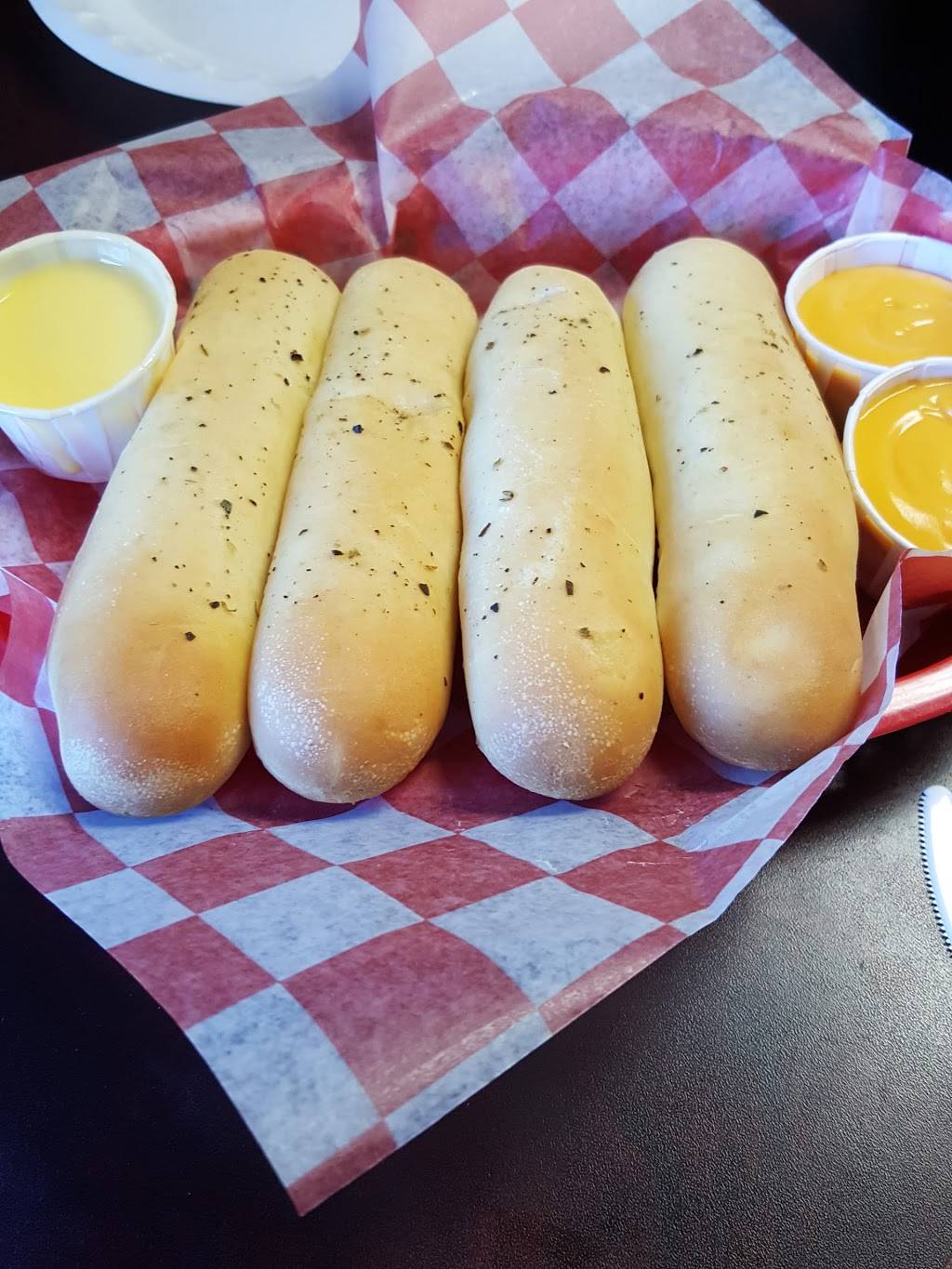 3 Ds Pizzeria | restaurant | 852 McKinley Ave, Frankfort, IN 46041, USA | 7656540919 OR +1 765-654-0919