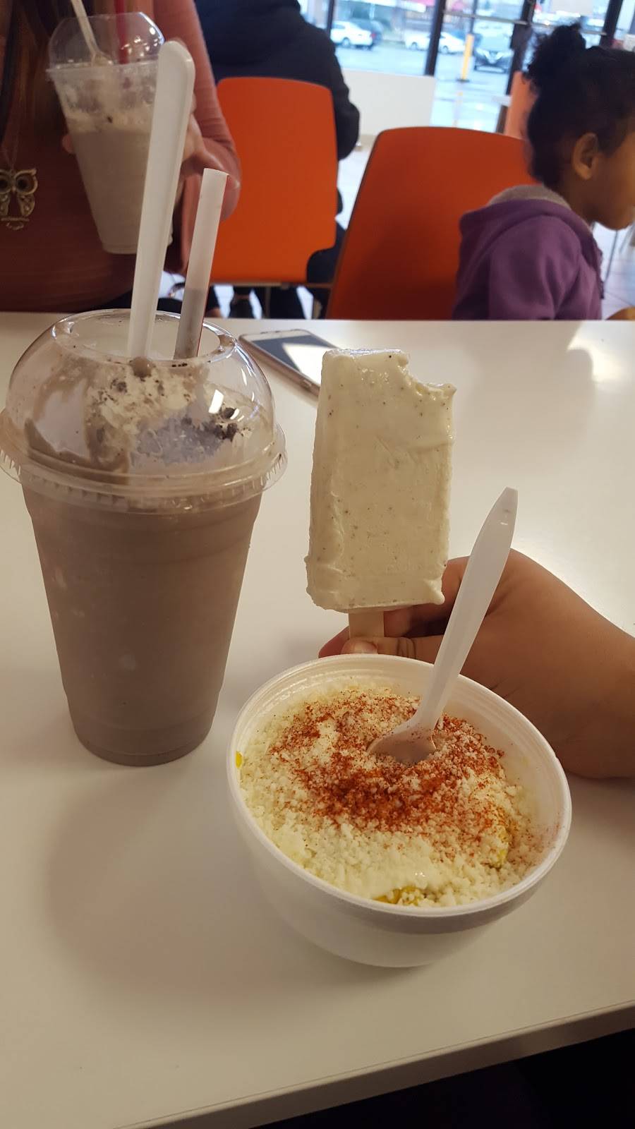 Los Mangos | restaurant | 1701 N Larkin Ave, Crest Hill, IL 60403, USA | 8156302611 OR +1 815-630-2611