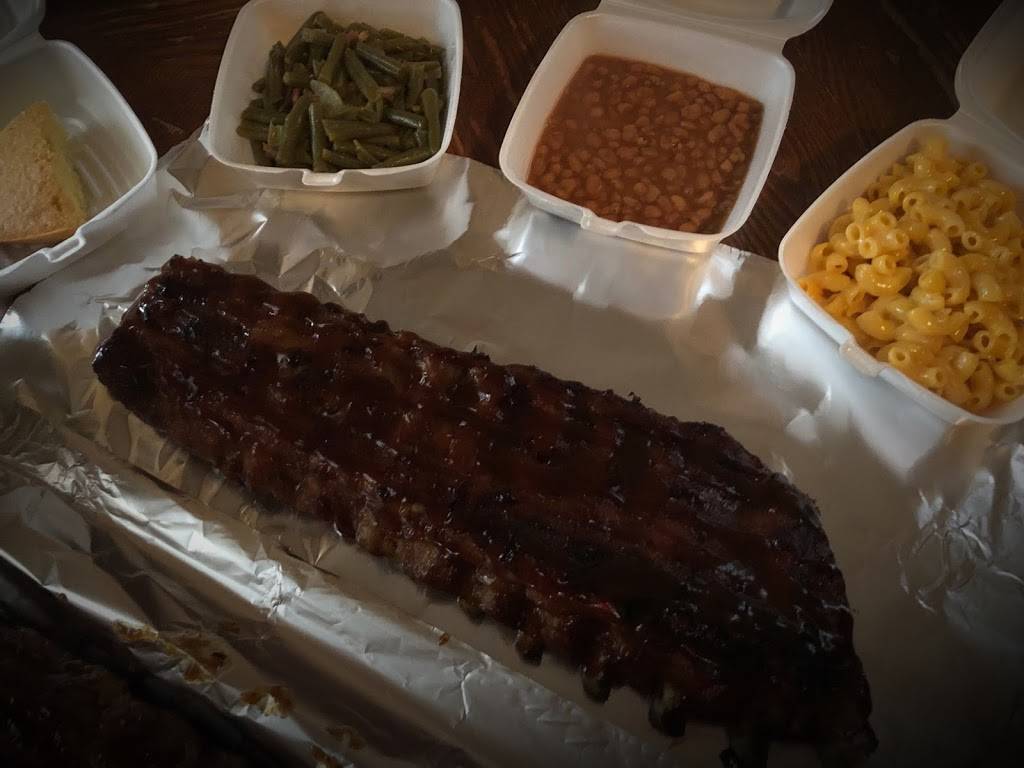 Po Greens Southern Food & BBQ | restaurant | 1202 N Royal Ave, Front Royal, VA 22630, USA | 5406928905 OR +1 540-692-8905