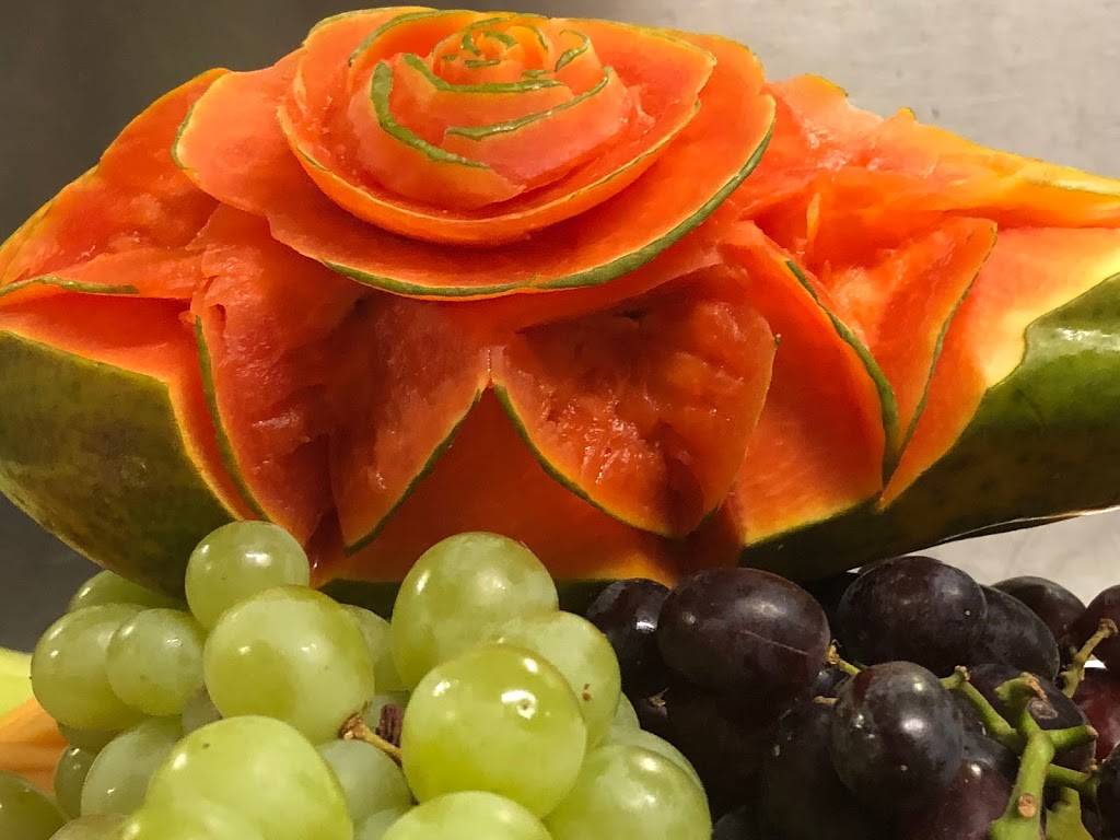 Island Flavors and Tings | restaurant | 1411 49th St S, Gulfport, FL 33707, USA | 7278041849 OR +1 727-804-1849