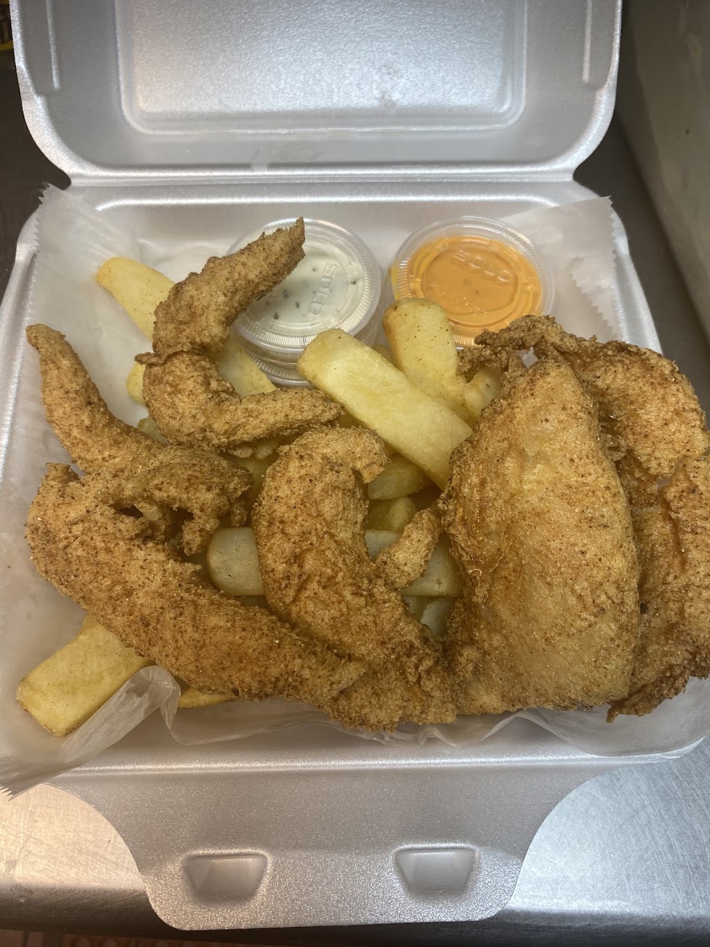 The seafood shack norfolk | restaurant | 1500 E Brambleton Ave Ste 104A, Norfolk, VA 23504, USA | 7575598745 OR +1 757-559-8745