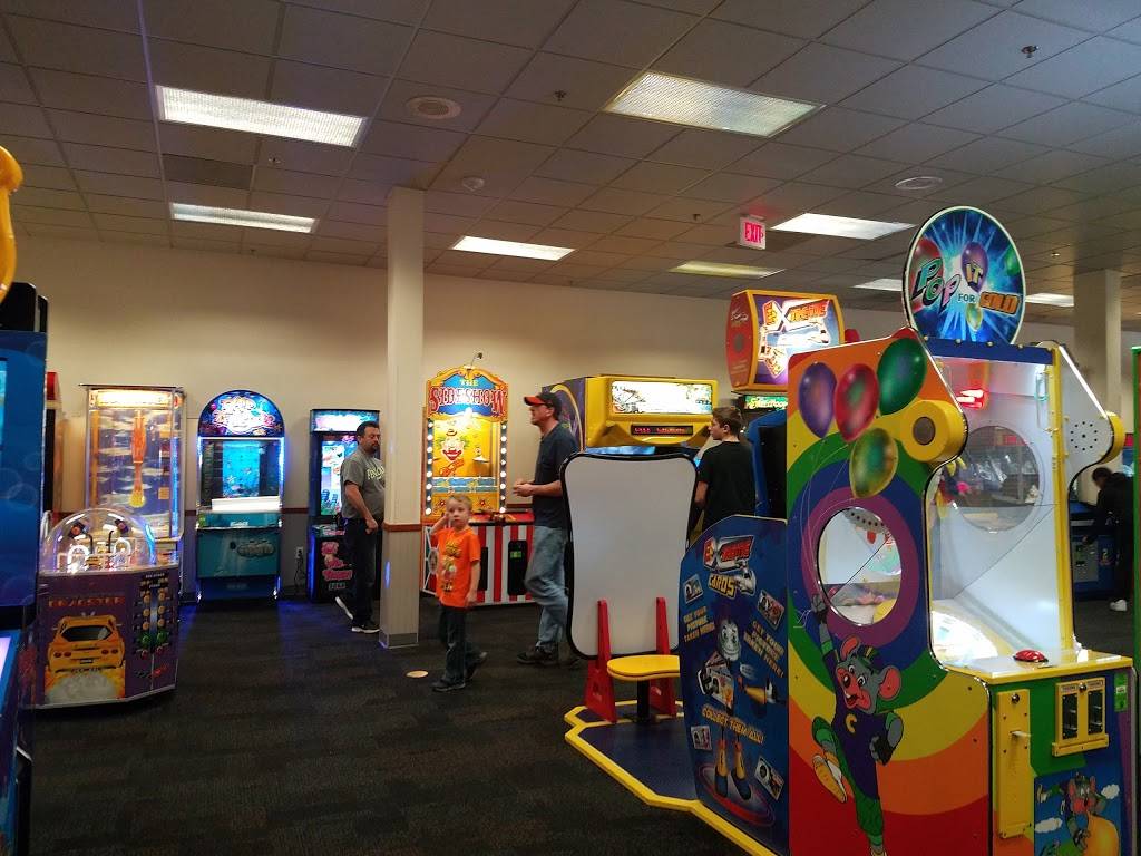 Chuck E. Cheese | restaurant | 2369 S MacArthur Blvd, Springfield, IL 62704, USA | 2177930230 OR +1 217-793-0230