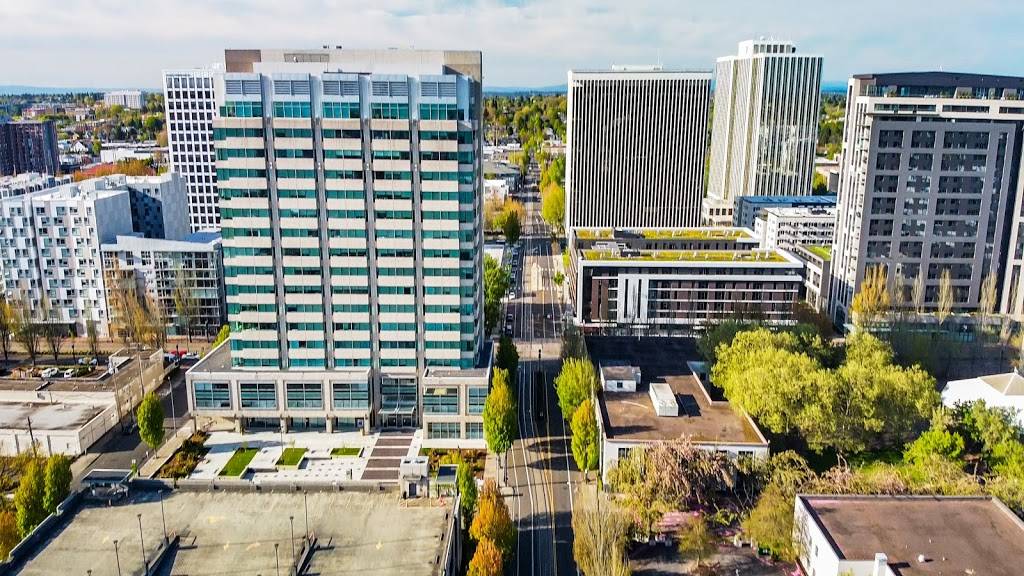 Green Bridge Coffee | cafe | 650 NE Holladay St #110, Portland, OR 97232, USA | 5414908691 OR +1 541-490-8691