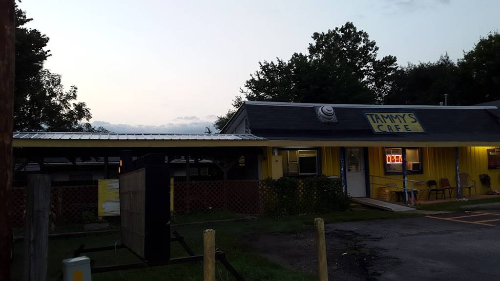 Tammys Cafe | restaurant | 898 MO-59, Goodman, MO 64843, USA | 4173644333 OR +1 417-364-4333