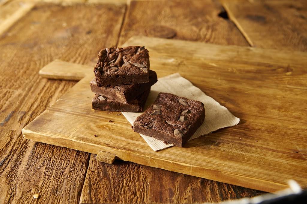 Eriks DeliCafé | Scotts Valley | meal takeaway | 222 Mt Hermon Rd J, Scotts Valley, CA 95066, USA | 8314384646 OR +1 831-438-4646