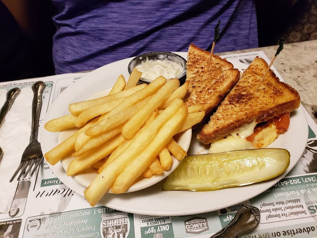 Golden Dawn | restaurant | 7115 New Falls Rd, Levittown, PA 19055, USA | 2159454554 OR +1 215-945-4554