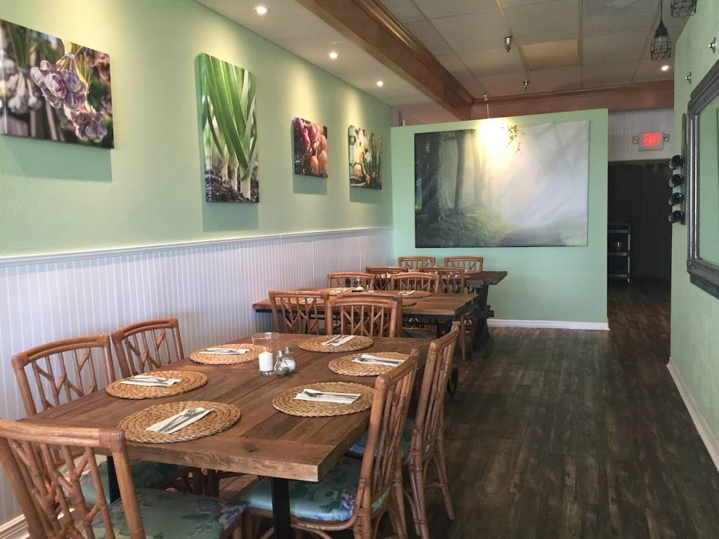 Cremesh European Restaurant | restaurant | 7232 Manatee Ave W, Bradenton, FL 34209, USA | 9418969422 OR +1 941-896-9422