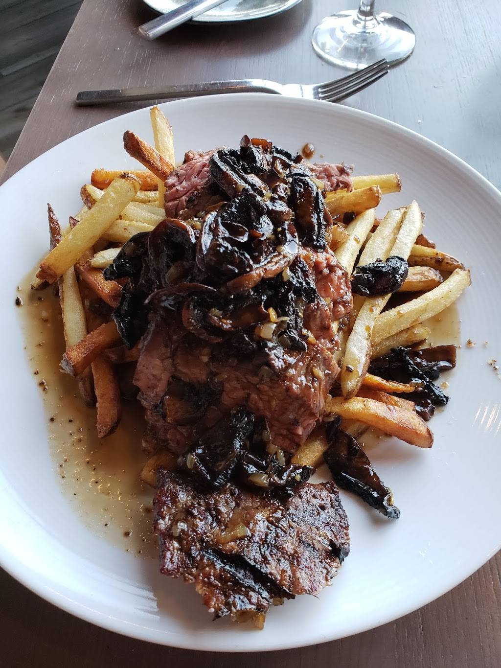 Castile Restaurant | night club | 3701 Gulf Blvd, St Pete Beach, FL 33706, USA | 7274568660 OR +1 727-456-8660