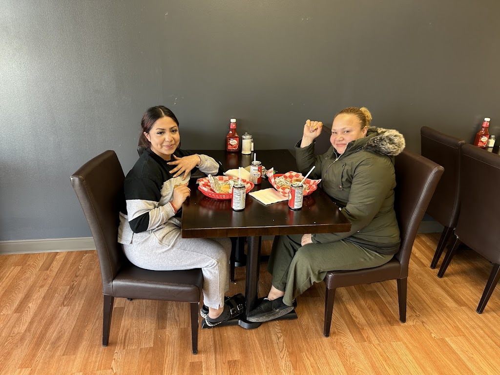 Antojitos Puerto Rico LLC | restaurant | 410 Military Ave, Green Bay, WI 54303, USA | 9204894365 OR +1 920-489-4365