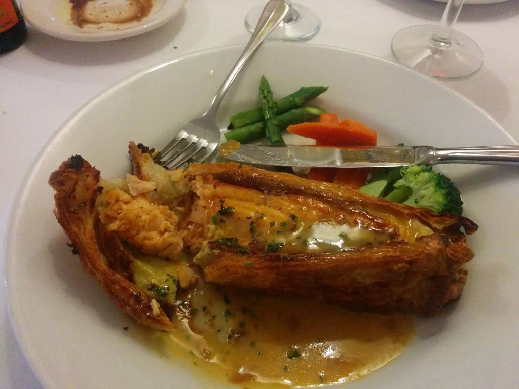 Maxs Grill | restaurant | 209 Forest Ave, Pacific Grove, CA 93950, USA | 8313757997 OR +1 831-375-7997