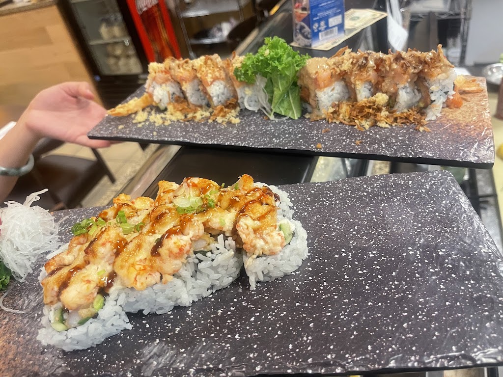 Lucky Sushi & Ramen | restaurant | 2409 E Harbor Blvd, Ventura, CA 93001, USA | 8056659136 OR +1 805-665-9136