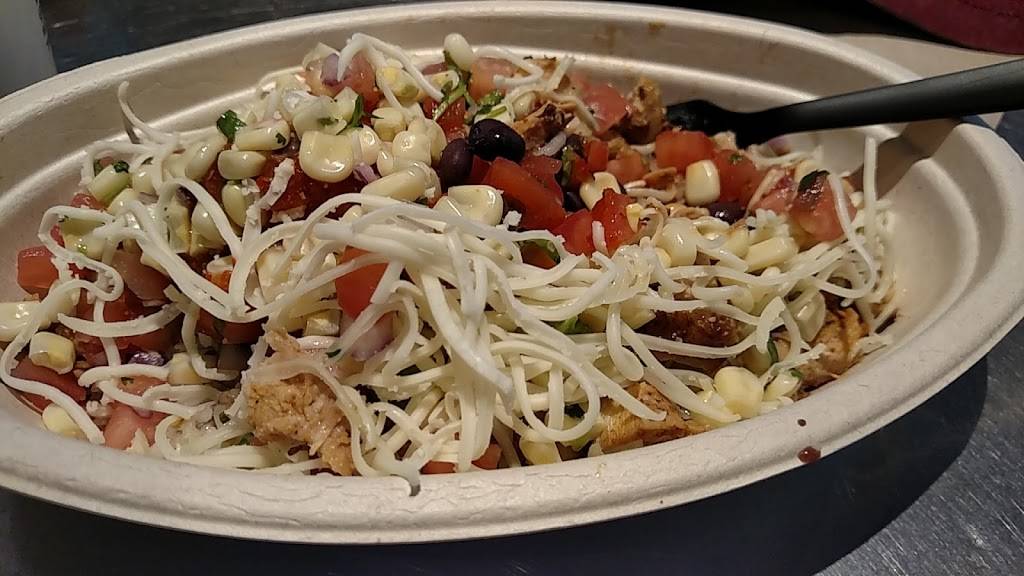 Chipotle Mexican Grill | restaurant | 45 Gosling Rd Unit 5C, Newington, NH 03801, USA | 6034335981 OR +1 603-433-5981