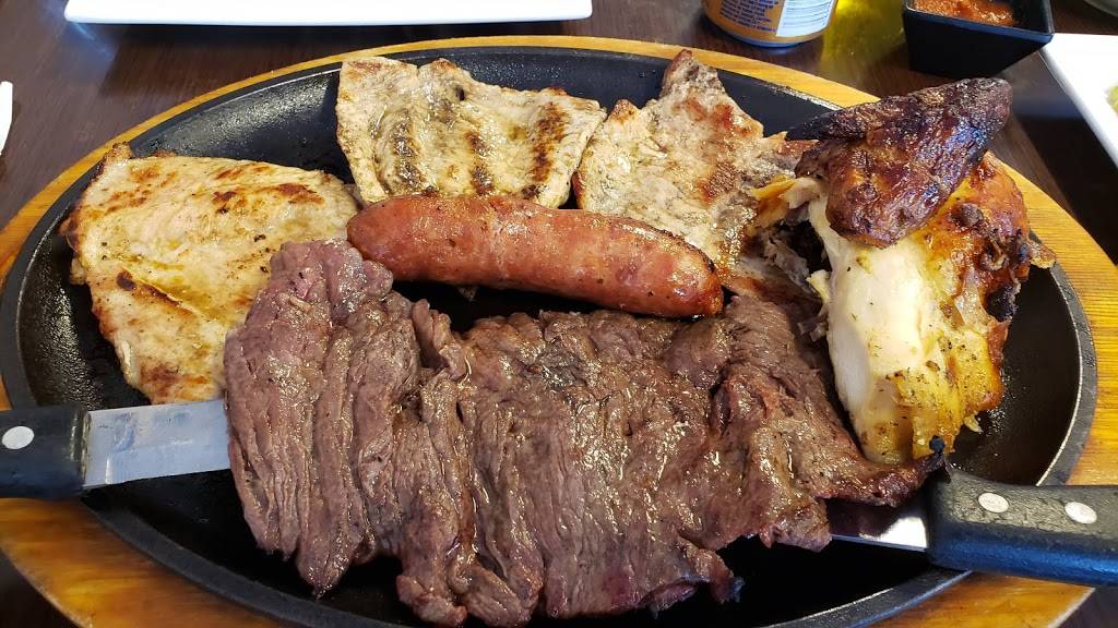 Victorias A La Brasa (Rotisserie chicken) | restaurant | 125 S 3rd St, Lantana, FL 33462, USA | 5615889608 OR +1 561-588-9608