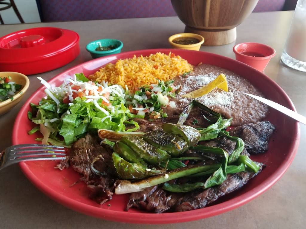 Restaurant El Charrito 2 | restaurant | 10422 Pacific Ave S, Tacoma, WA 98444, USA | 2535374443 OR +1 253-537-4443