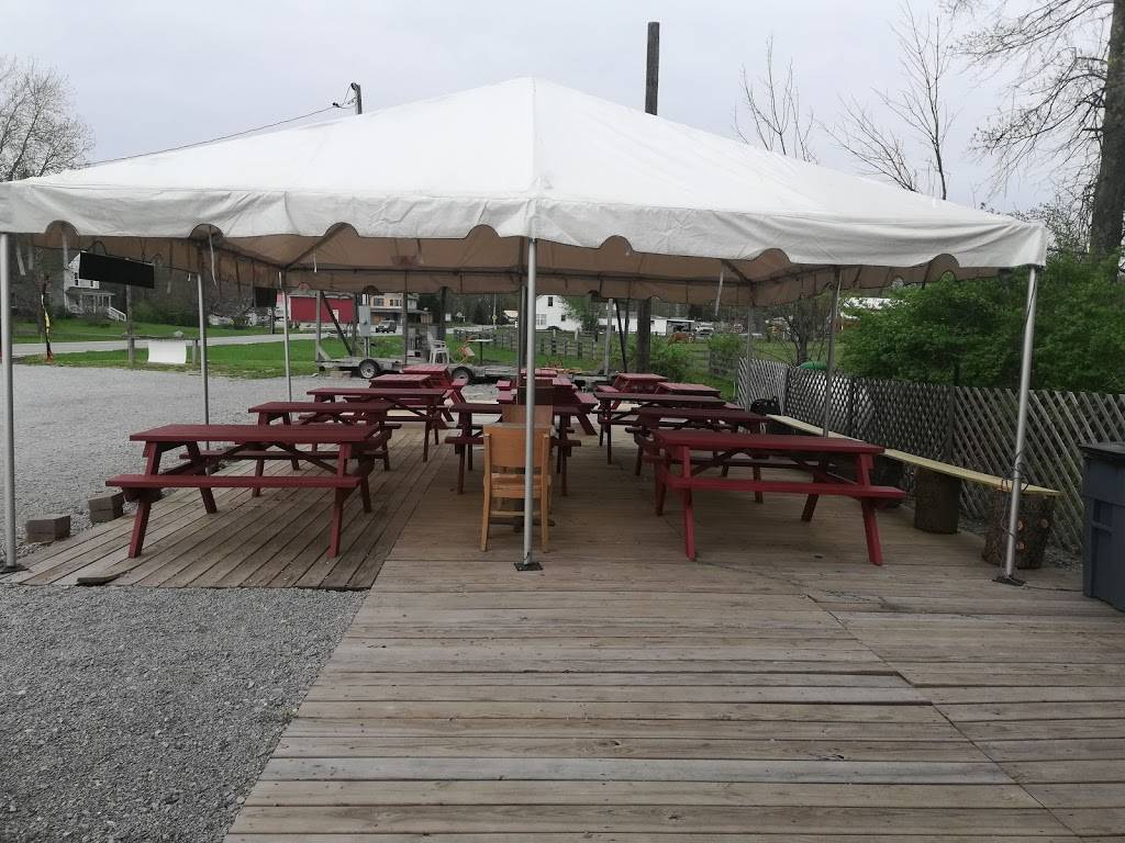 32-Q | restaurant | 4100 Half-Acre Rd, Batavia, OH 45103, USA | 5134446587 OR +1 513-444-6587