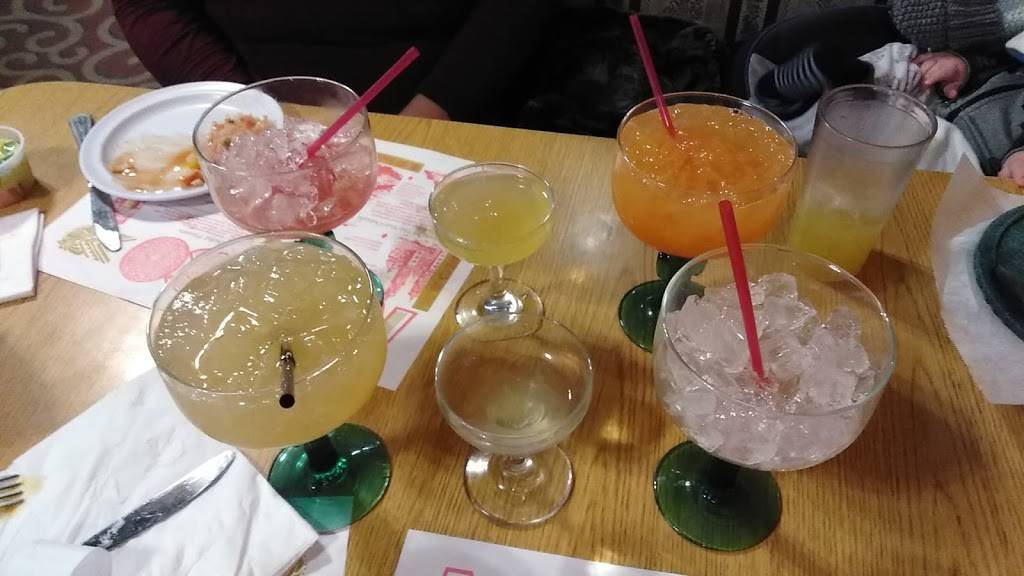 Mexico Lindo & Seafood Restaurant | restaurant | 1253 Evergreen Rd, Wrightwood, CA 92397, USA | 7602494100 OR +1 760-249-4100