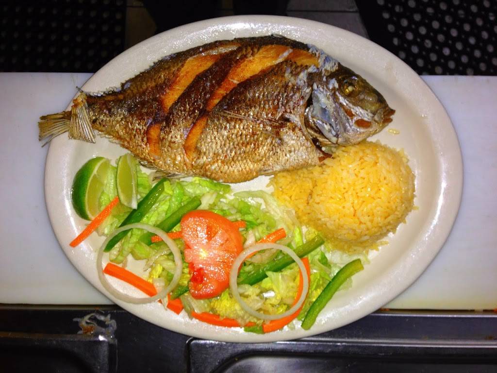 El Continental | restaurant | 672 5th Ave, Brooklyn, NY 11215, USA | 7188321327 OR +1 718-832-1327