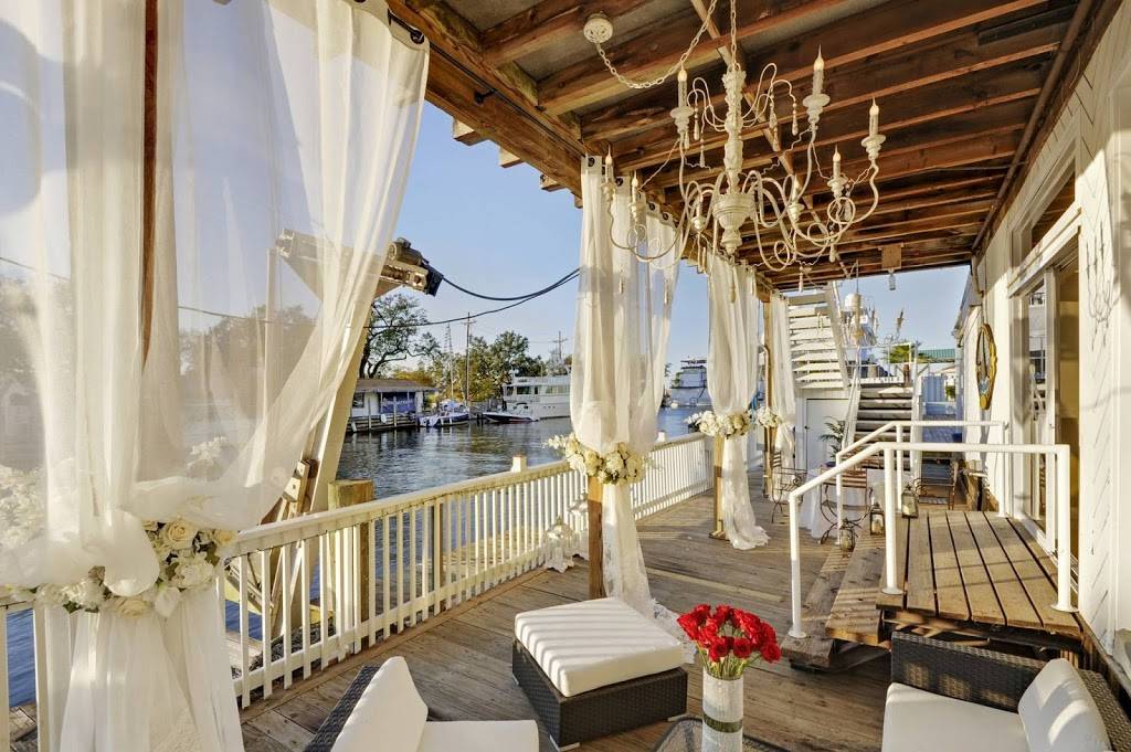 La Maison Du Lac | restaurant | 7412 Lakeshore Dr, New Orleans, LA 70124, USA | 5043090700 OR +1 504-309-0700