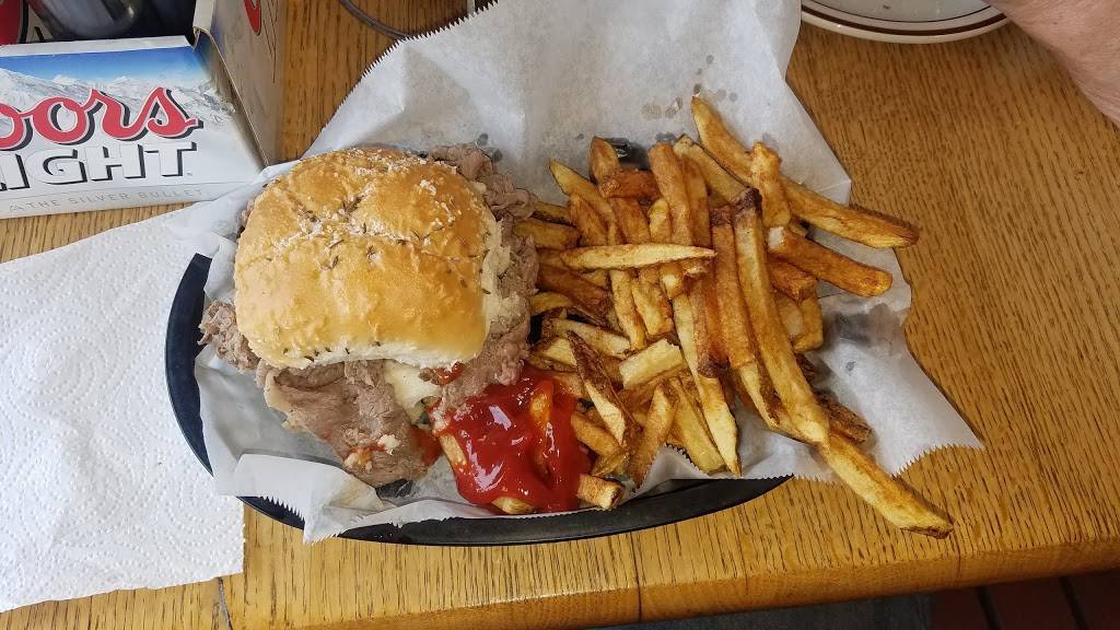 Swistons Beef & Keg | restaurant | 101 Young St, Tonawanda, NY 14150, USA | 7166929723 OR +1 716-692-9723