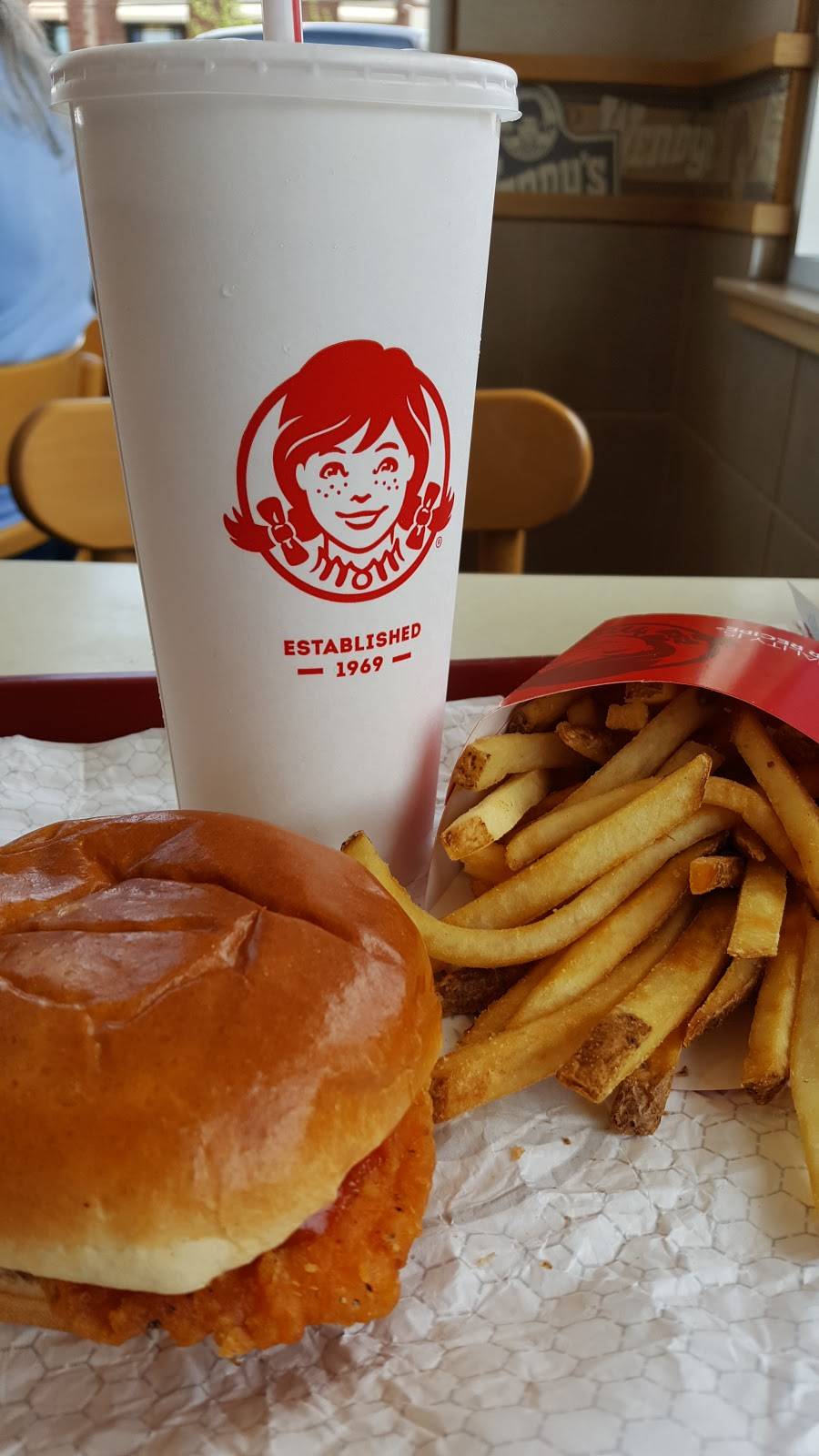 Wendys | restaurant | 200 Harding Way W, Galion, OH 44833, USA | 4194625003 OR +1 419-462-5003