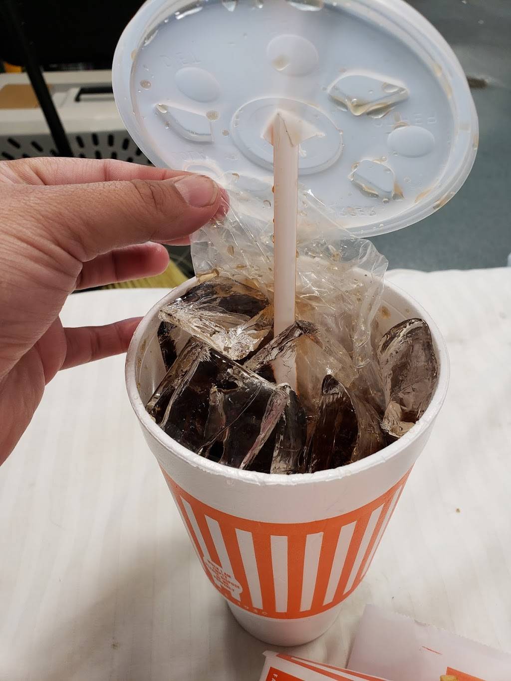 Whataburger | restaurant | 3239 SE Military Dr, San Antonio, TX 78223, USA | 2103379115 OR +1 210-337-9115