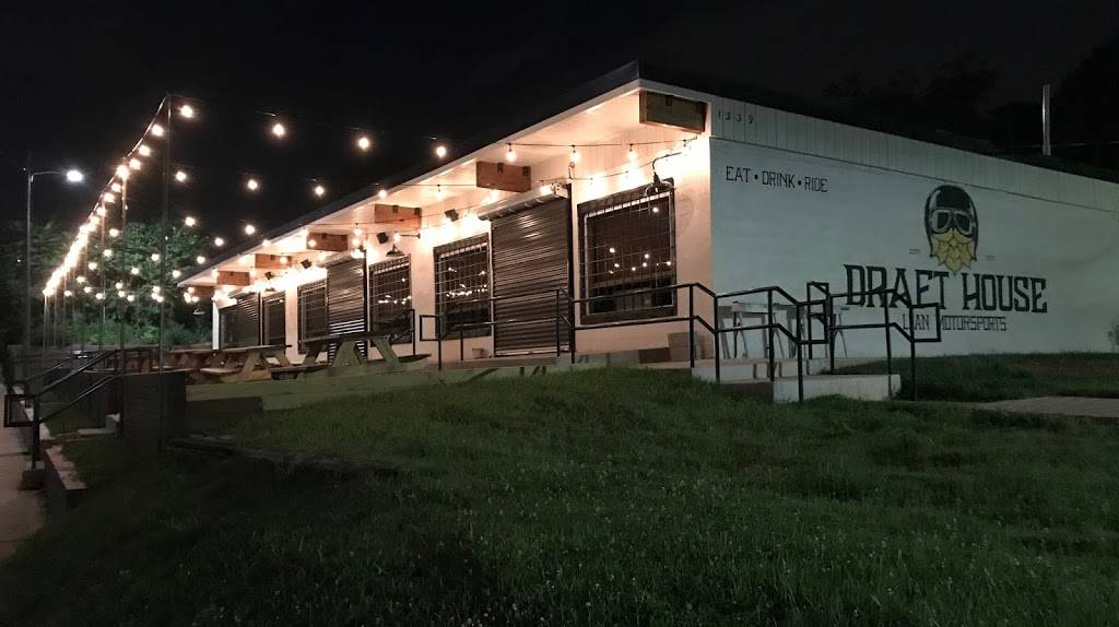 Lean Draft House | restaurant | 600 Hopkins St SW, Atlanta, GA 30310, USA | 4042540987 OR +1 404-254-0987
