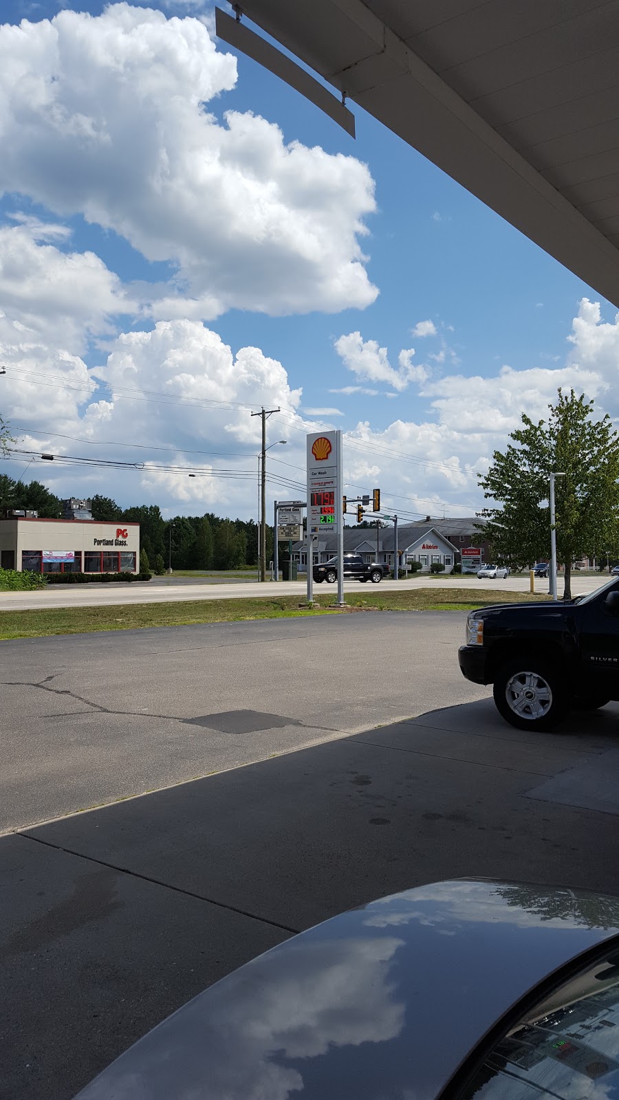 Shell | restaurant | 1 Long Hill Rd, Dover, NH 03820, USA | 6037421476 OR +1 603-742-1476