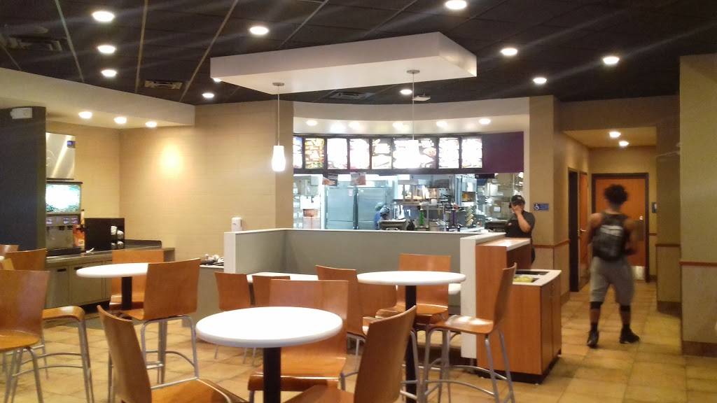 Taco Bell | meal takeaway | 7275 W 10th Street, Indianapolis, IN 46214, USA | 3172489079 OR +1 317-248-9079