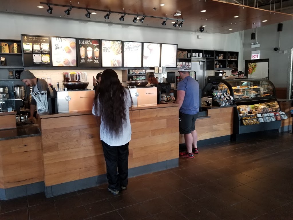 Starbucks | cafe | 210 W North Ave, Chicago, IL 60610, USA | 3128670186 OR +1 312-867-0186