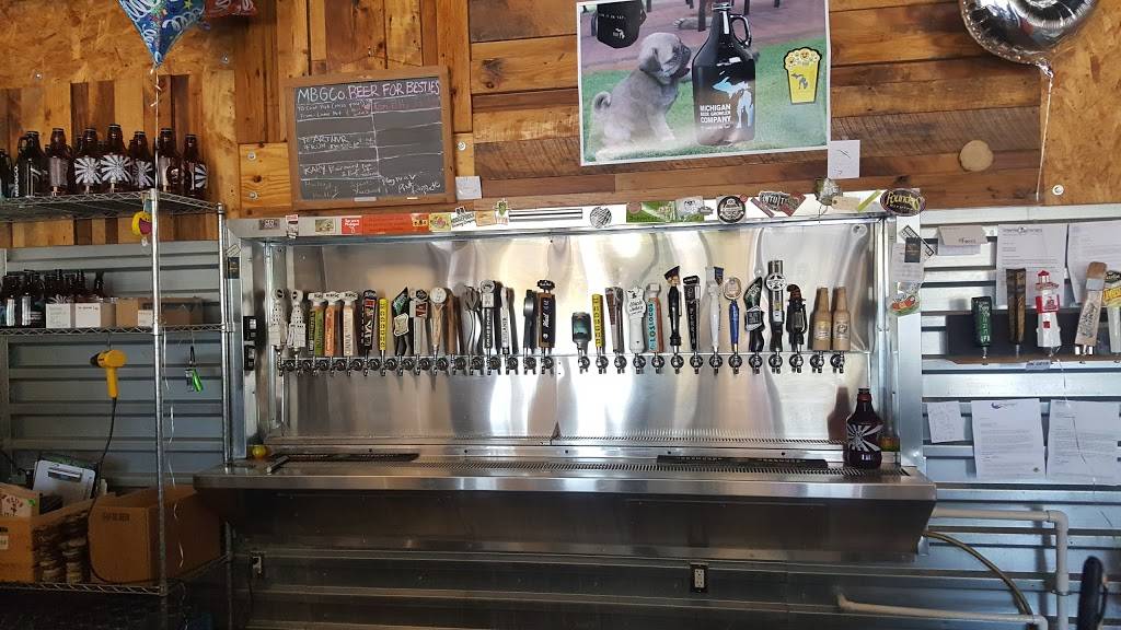 Michigan Beer Growler Company | restaurant | 31221 Southfield Rd, Beverly Hills, MI 48025, USA | 2483853773 OR +1 248-385-3773