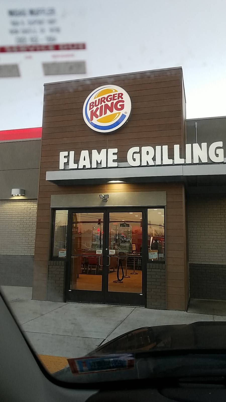 Burger King | restaurant | 100 W Pulaski Hwy, Elkton, MD 21921, USA | 3013985858 OR +1 301-398-5858