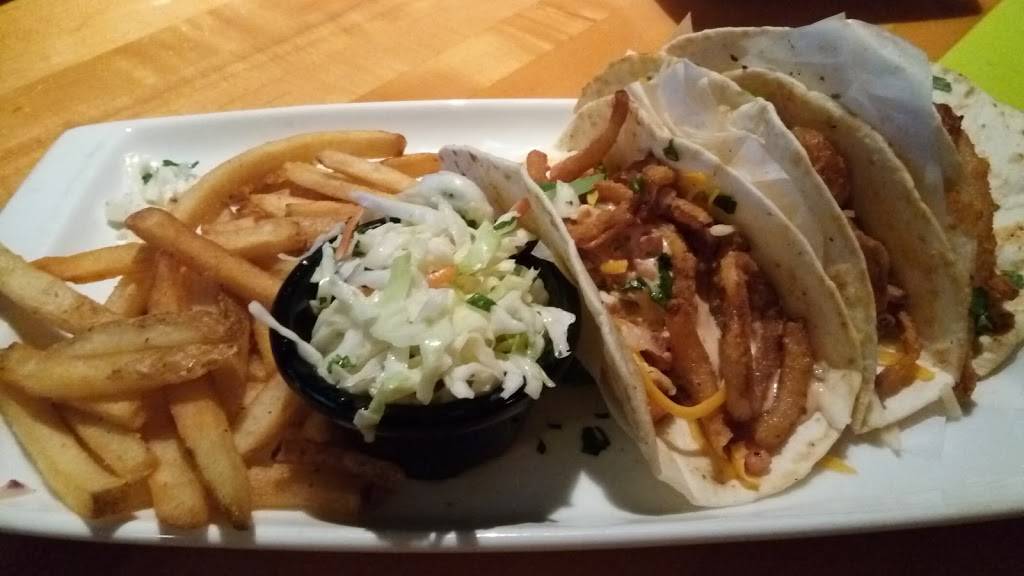 Applebees Grill + Bar | restaurant | 4700 4th St N, St. Petersburg, FL 33703, USA | 7275229400 OR +1 727-522-9400