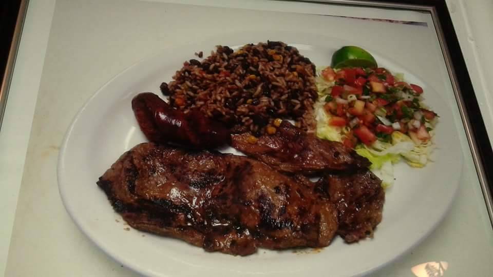 Pupuseria La Esquina | restaurant | 1326 Antioch Pike, Nashville, TN 37211, USA | 6155829029 OR +1 615-582-9029