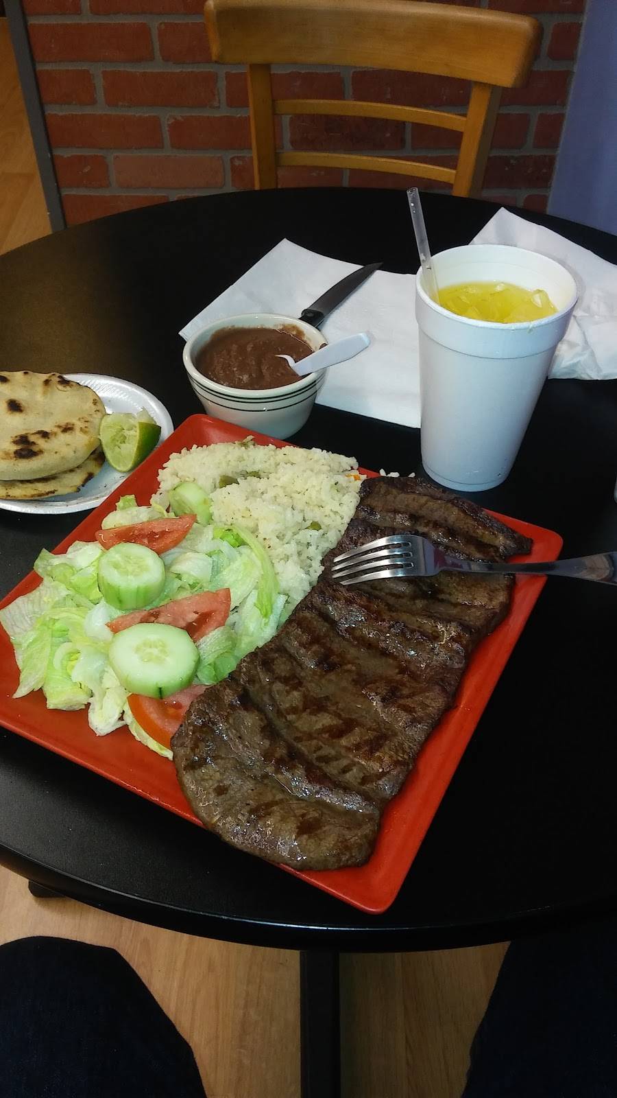 Principe Restaurant | restaurant | 118 Cambridge St #5, Worcester, MA 01603, USA | 5087965220 OR +1 508-796-5220