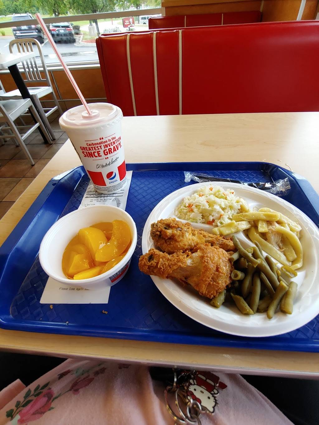 KFC | restaurant | 300 NE Rice Rd, Lees Summit, MO 64086, USA | 8162466160 OR +1 816-246-6160