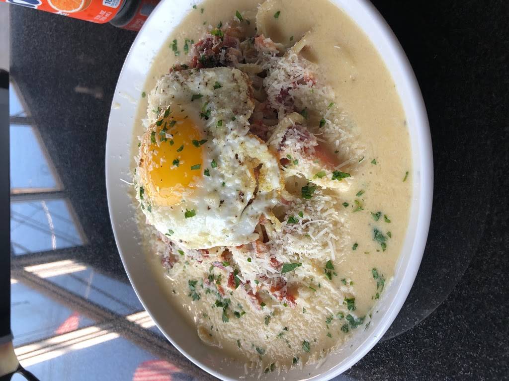 Fresca Pizza and Pasta | restaurant | 50 Atlantic Ave, Marblehead, MA 01945, USA | 7819901968 OR +1 781-990-1968