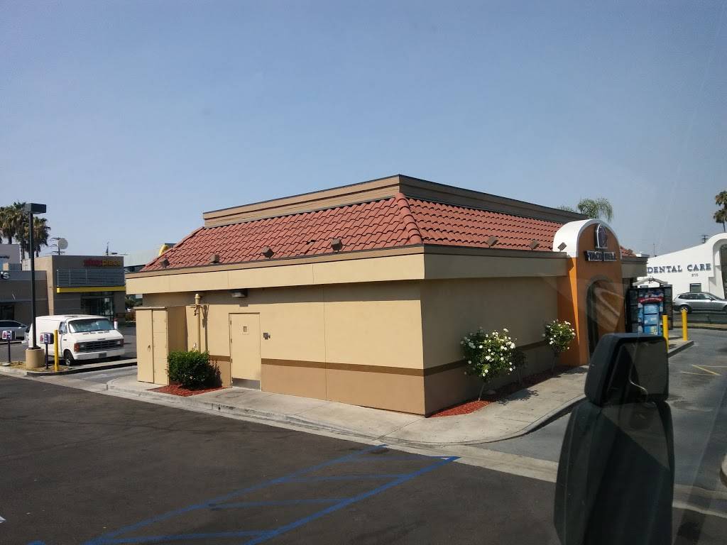 Taco Bell | meal takeaway | 810 N Euclid St, Anaheim, CA 92801, USA | 7145639579 OR +1 714-563-9579