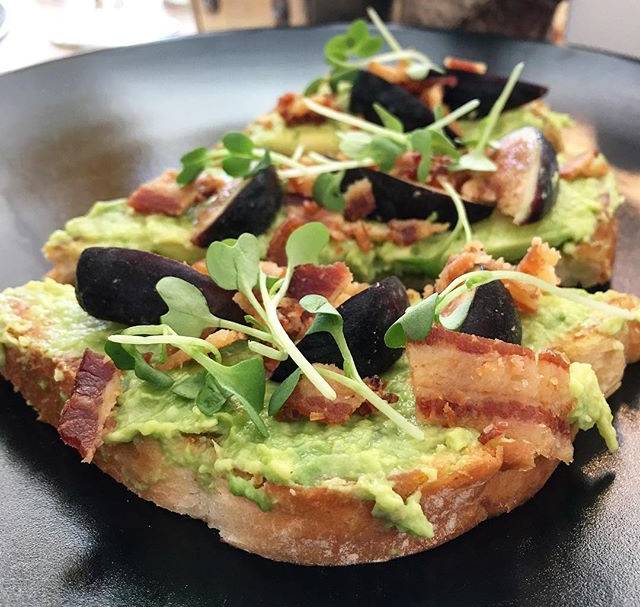 Little Saint | restaurant | 2901 Park Ave, Richmond, VA 23221, USA | 8043039772 OR +1 804-303-9772