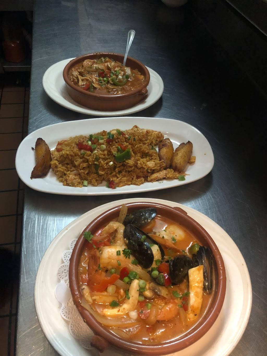 Vicente’s Cuban Cuisine | restaurant | 1250 Library St, Detroit, MI 48226, USA | 3139628800 OR +1 313-962-8800